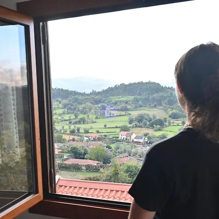 Canastro Do Loureiro * Anisso