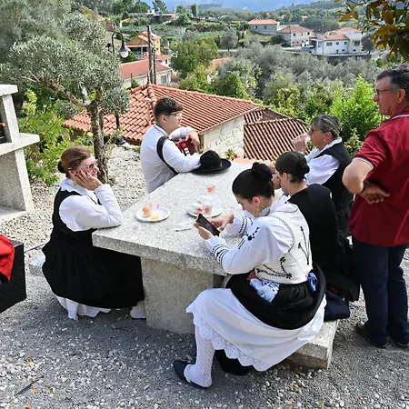 Canastro Do Loureiro * Anisso