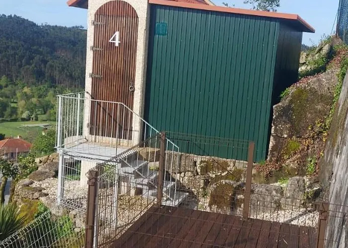 Canastro Do Loureiro Daire Anisso