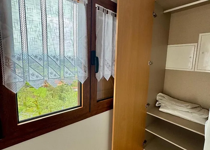 Canastro Do Loureiro Daire Anisso