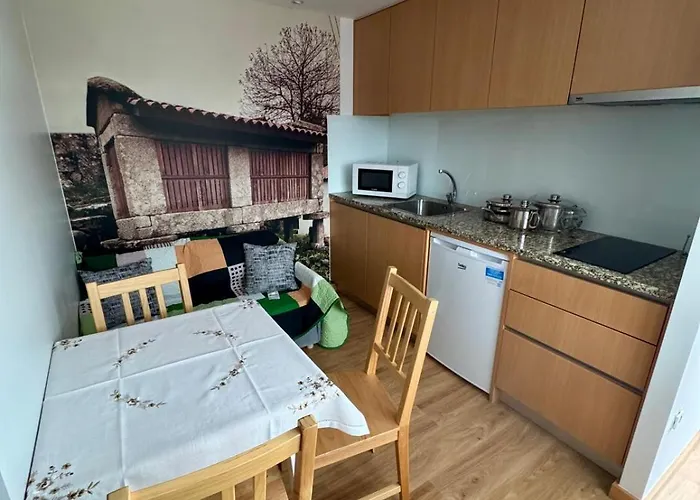 Canastro Do Loureiro Daire *