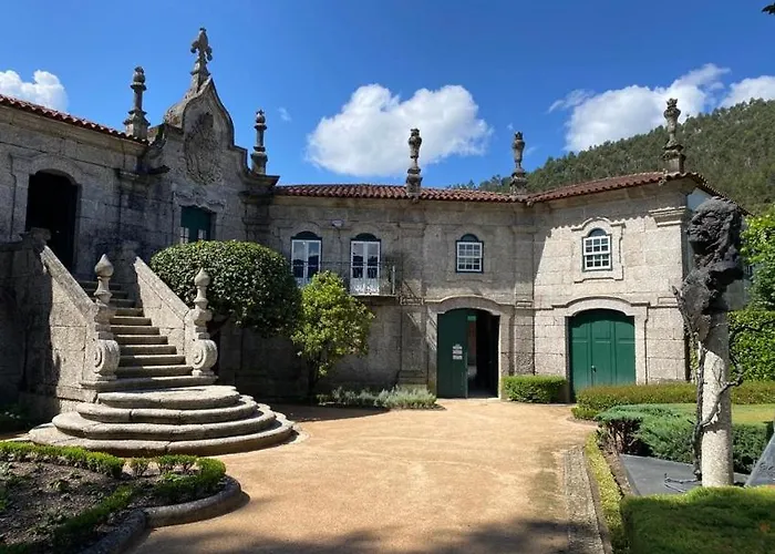 Canastro Do Loureiro Daire