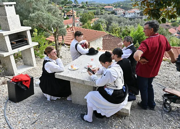 Canastro Do Loureiro * Anisso